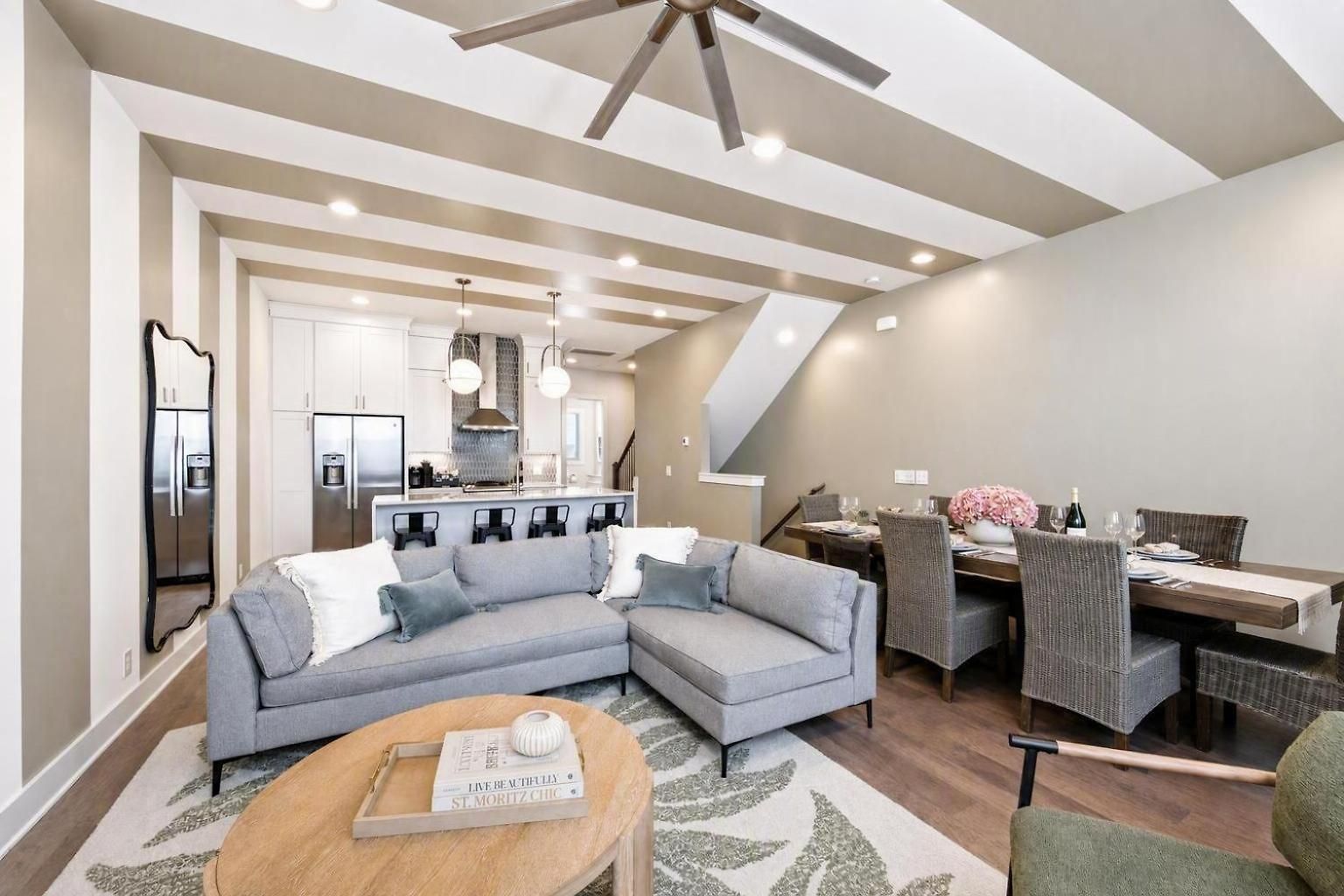 2 Rooftop Homes - Sleeps 24 - Near Geodis Park Holiday home