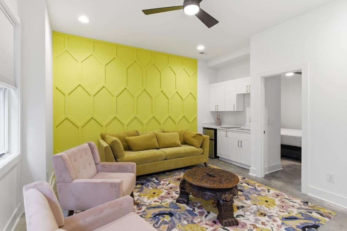 2 Ultra Lux Homes Sleeps 24 Hot Tub & Rooftops Holiday home Nashville