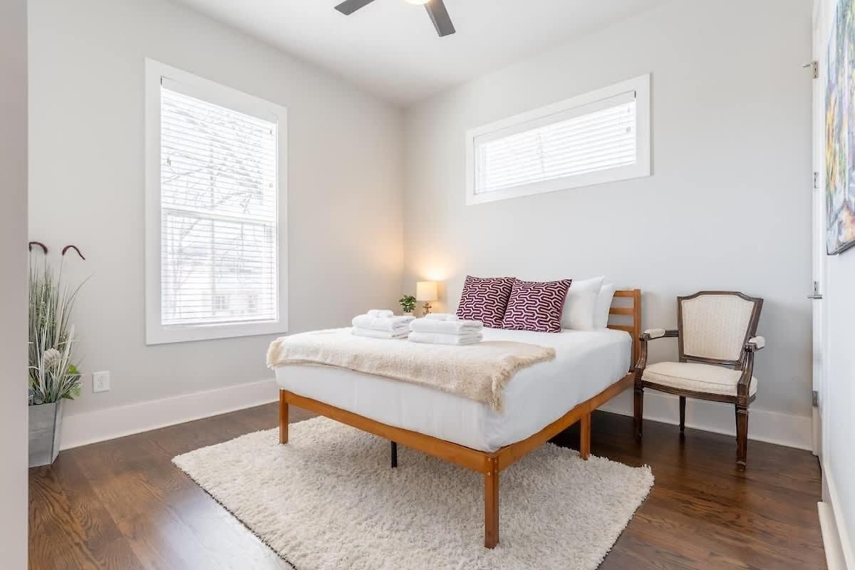 Holiday home 4br East - Walk To Bars & Restaurants *