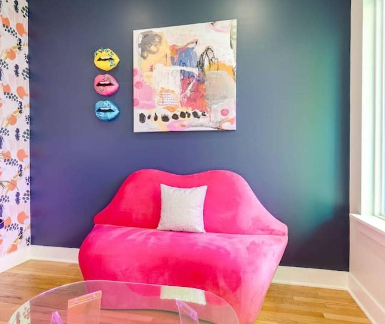 Funk House. Mins To Broadway. Parking Holiday home *