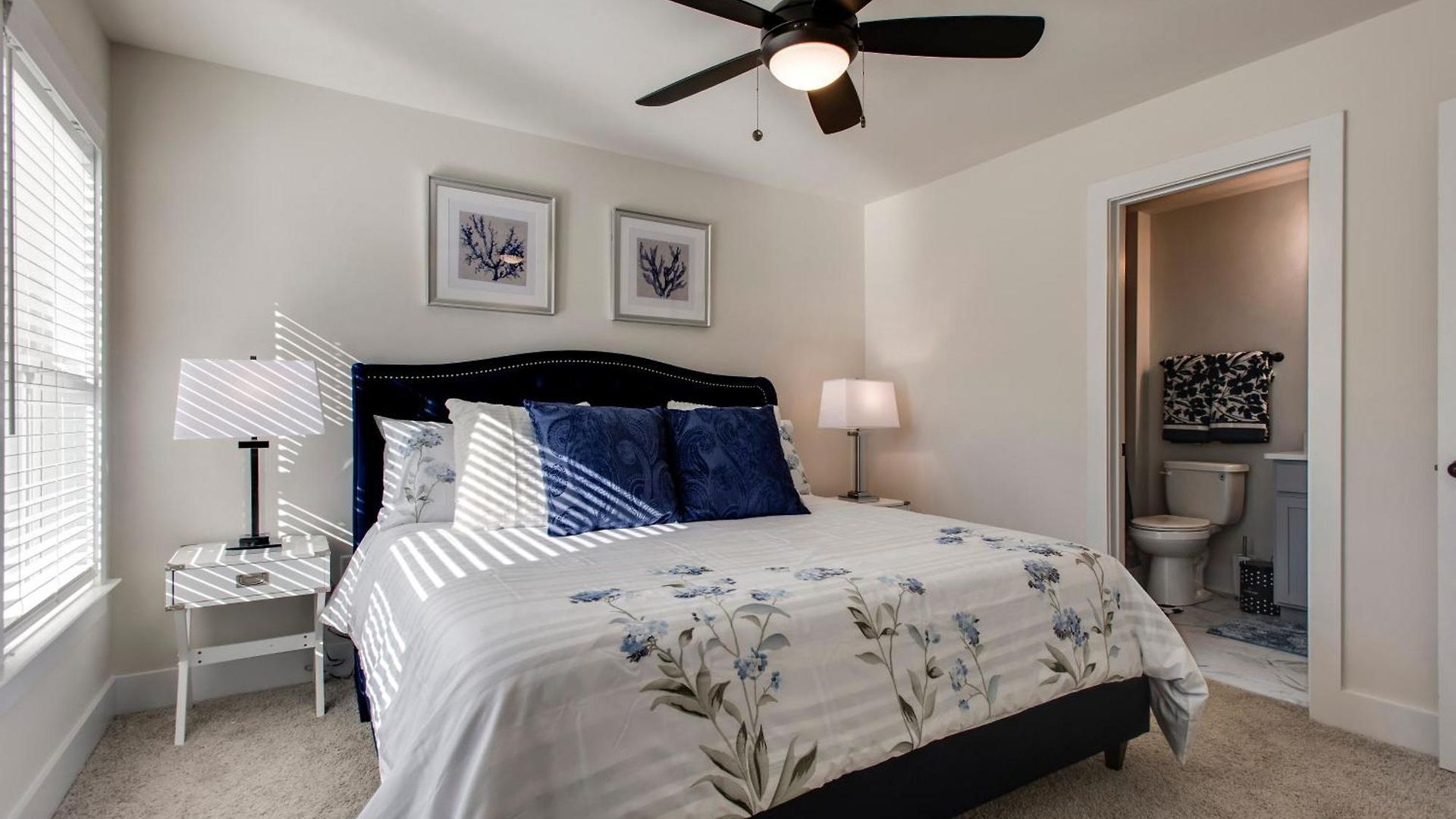 Luxury Three Bedroom Townhouse Near Airport