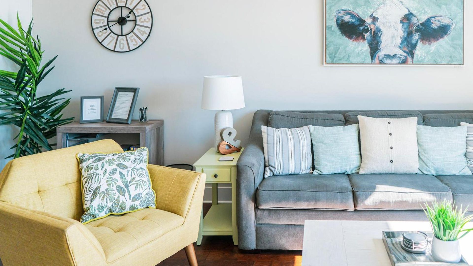 Modern Skyline-view Townhome For Groups Up To 8