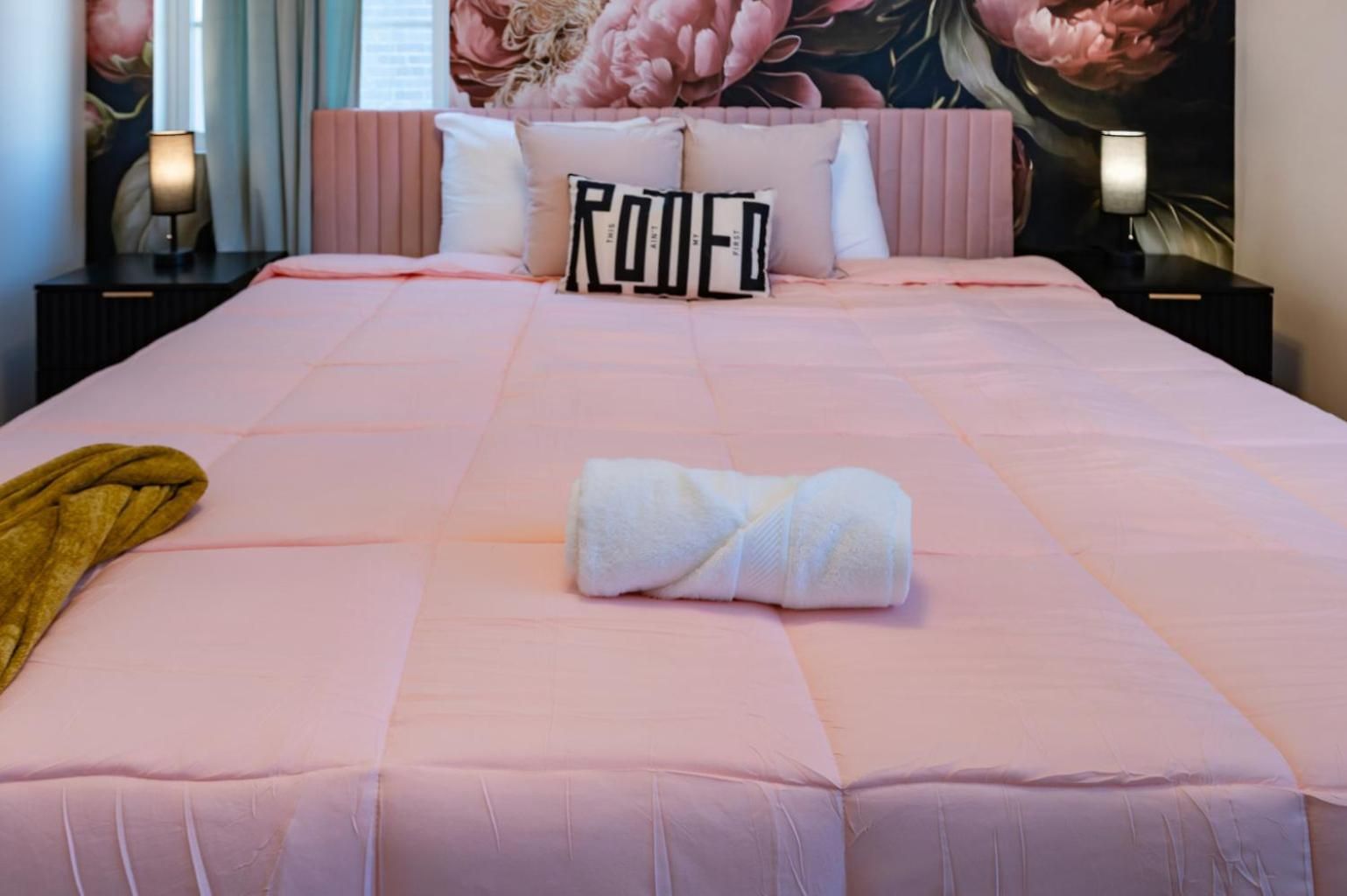 Homestay Rose Social - Rooftop Hot Tubgame Roomsleeps 12 Nashville