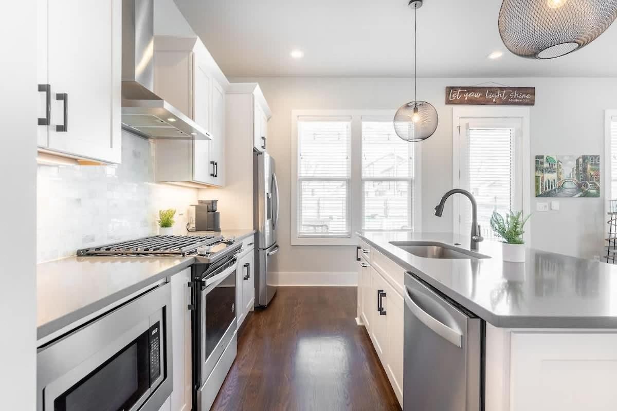 4br East - Walk To Bars & Restaurants Holiday home