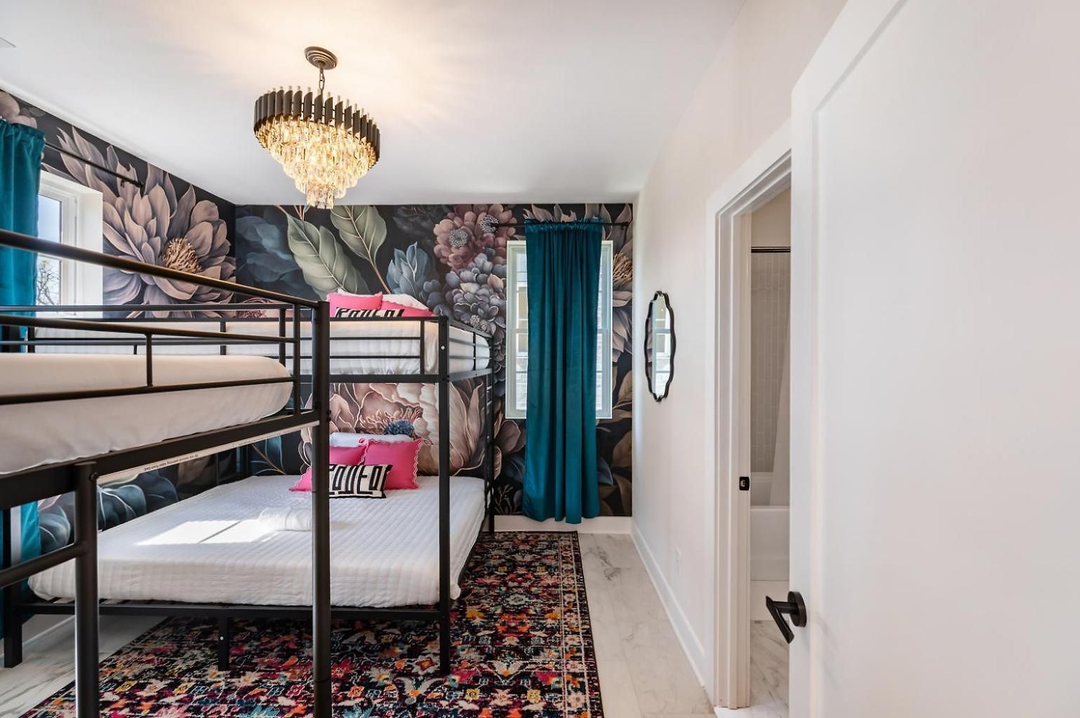 Rose Social - Rooftop Hot Tubgame Roomsleeps 12 Homestay Nashville