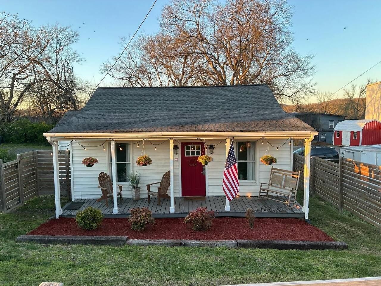 1947 Rustic Farmhouse. East Nash. Mins To Broadway * Nashville