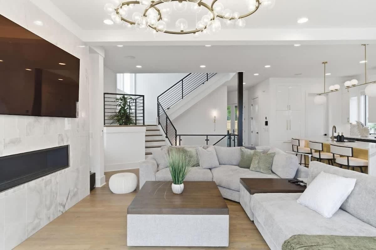 2 Ultra Lux Homes Sleeps 24 Hot Tub & Rooftops