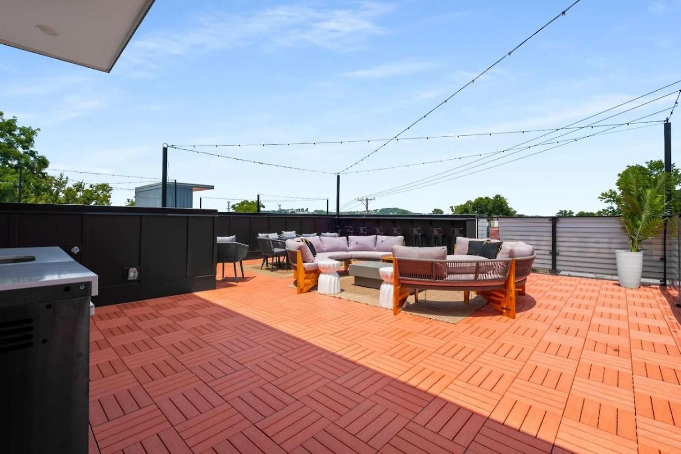 Holiday home Luxury Living At Velvet And Vinyl Rooftop 6 Beds Nashville