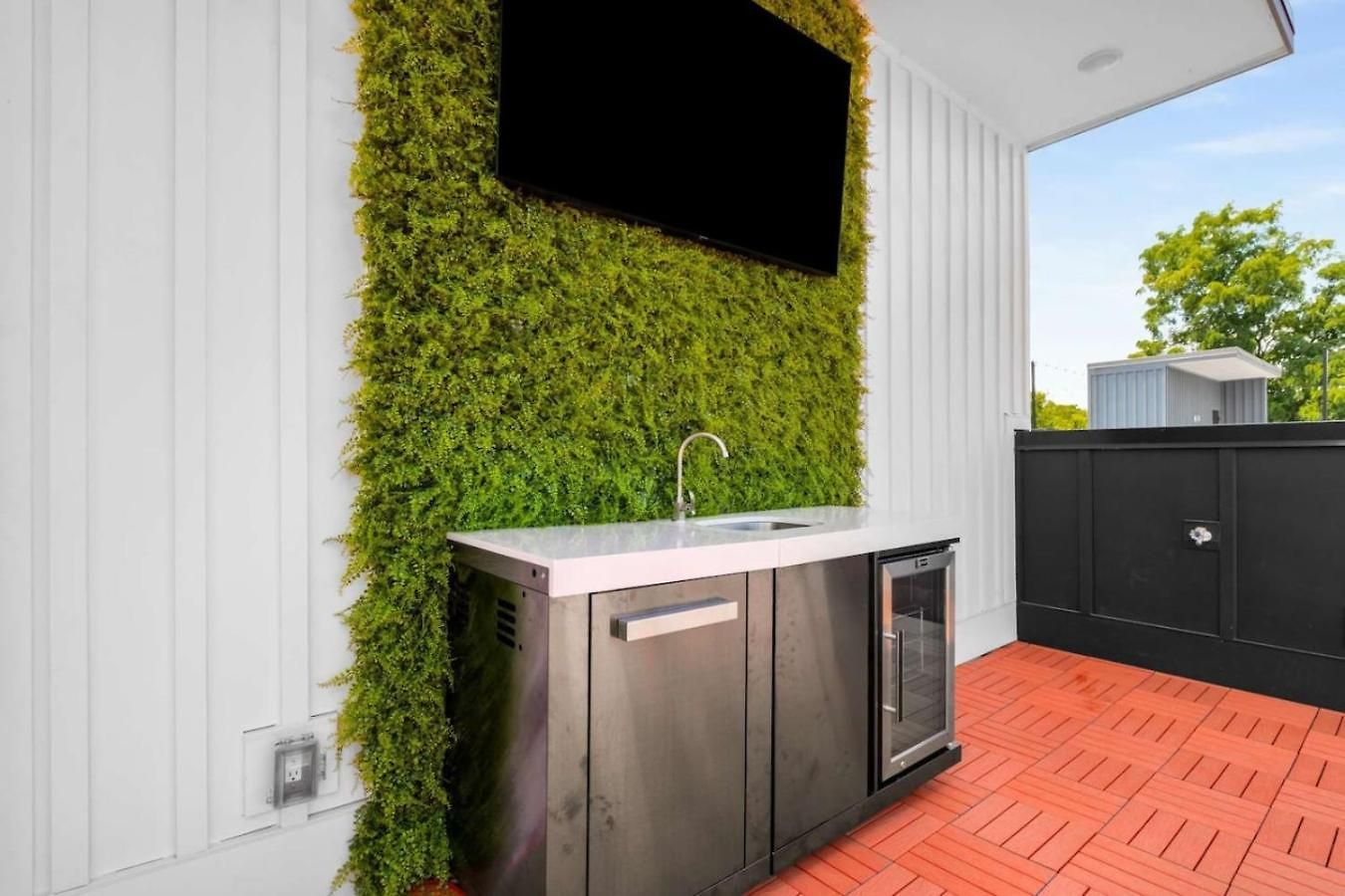 Holiday home Luxury Living At Velvet And Vinyl Rooftop 6 Beds Nashville