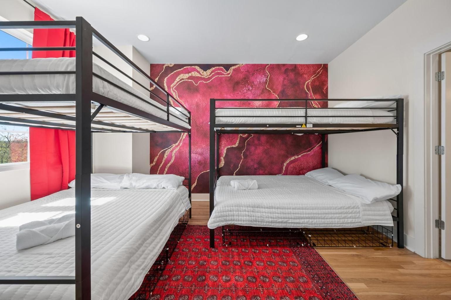 Homestay The Encore - Rooftop Hot Tubgame Roomsleeps 12 *