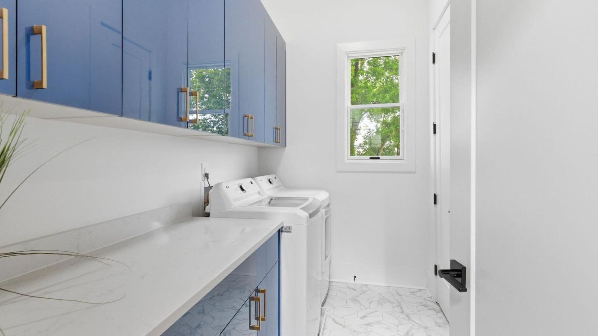 Elevated Luxury Skyline Views Near Broadway Holiday home Nashville