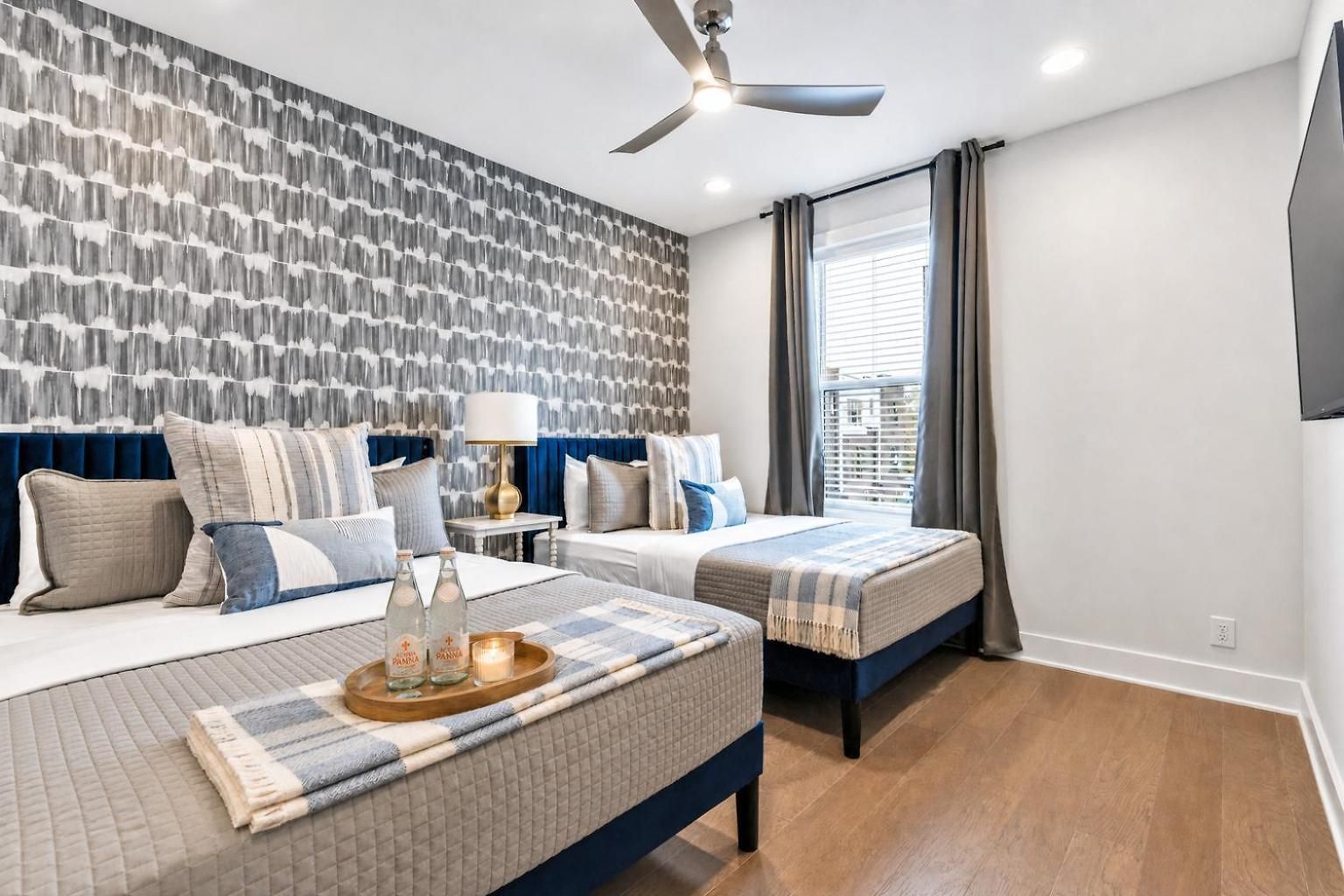 Holiday home 2 Rooftop Homes - Sleeps 24 - Near Geodis Park Nashville