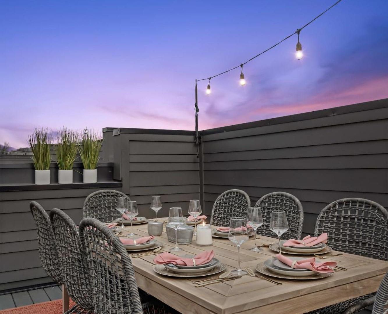 The Hubb House - Relaxing Rooftop Hot Tub Nashville