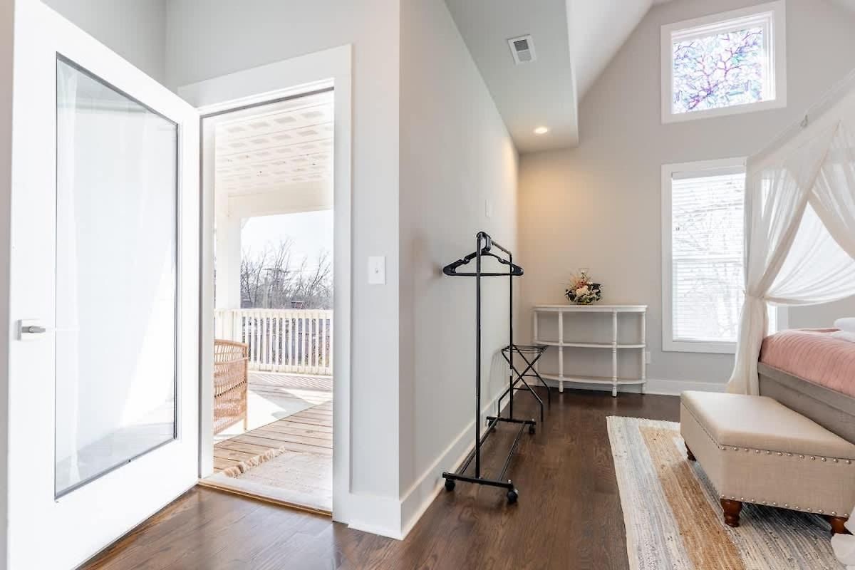 4br East - Walk To Bars & Restaurants Holiday home
