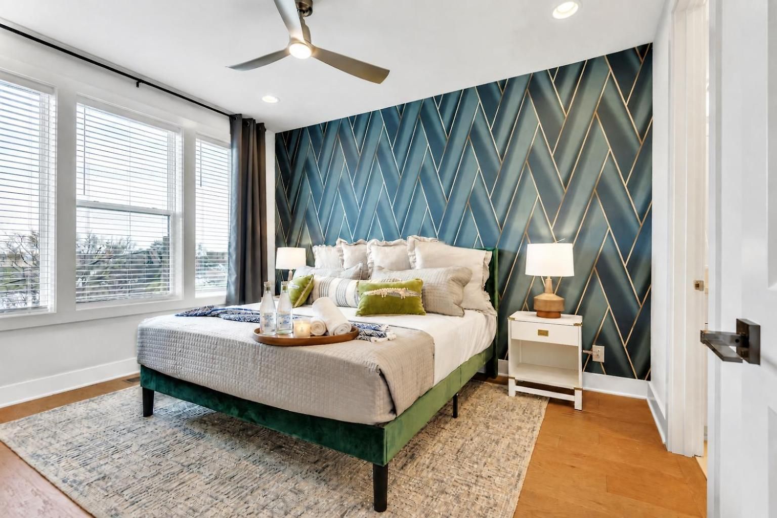 2 Rooftop Homes - Sleeps 24 - Near Geodis Park