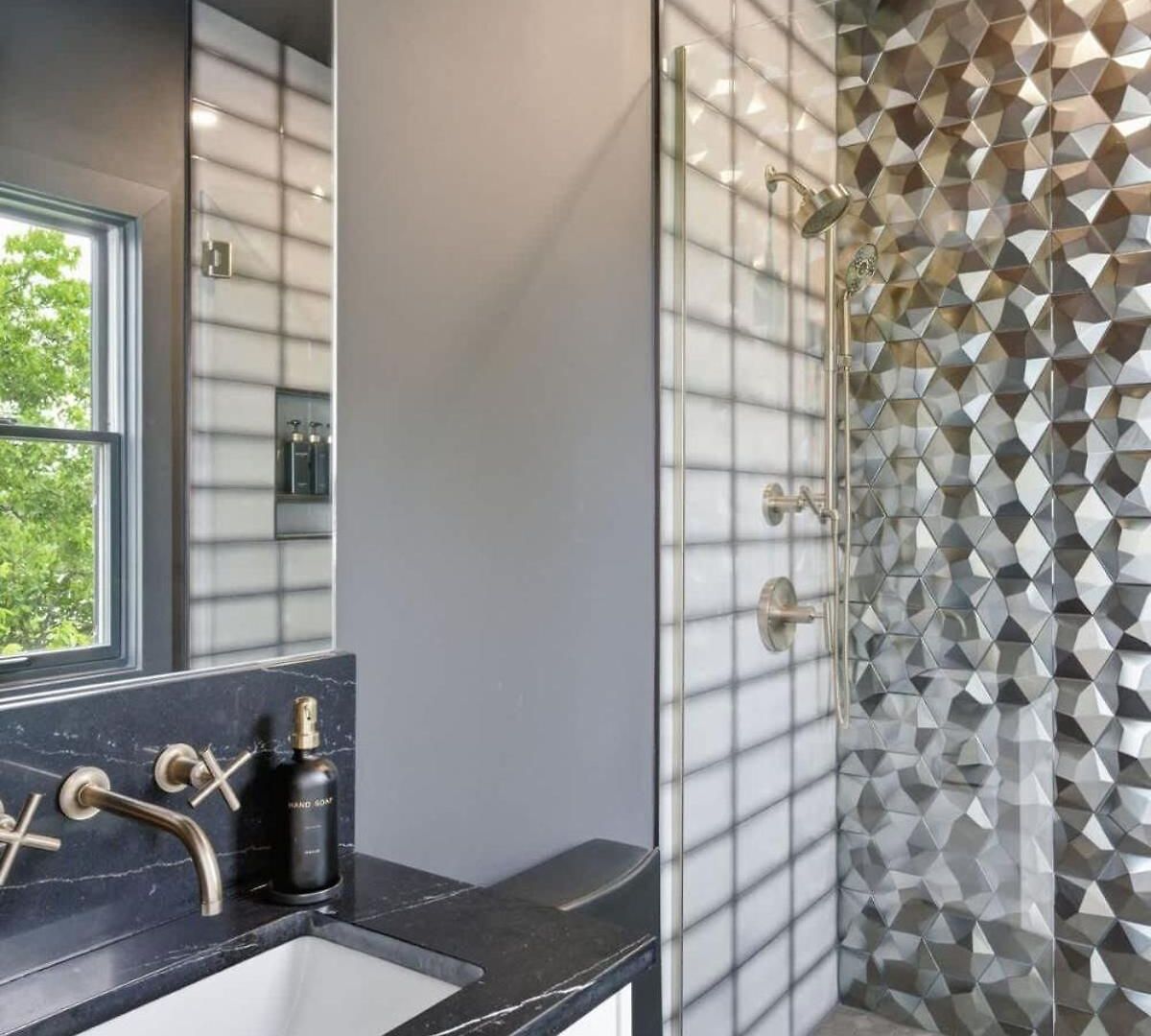 2 Ultra Lux Homes Sleeps 24 Hot Tub & Rooftops *