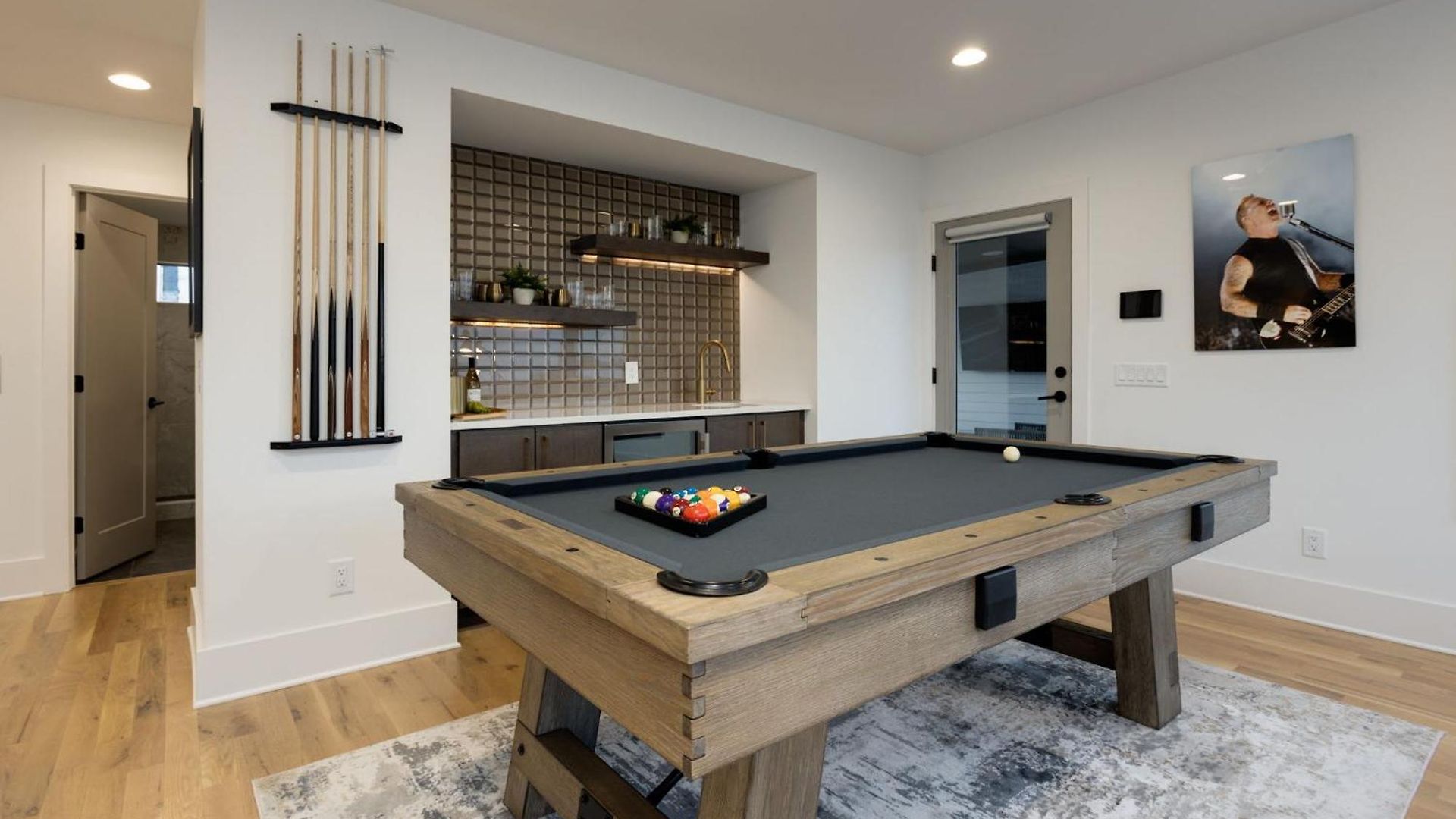 2 Ultra Lux Homes Sleeps 24 Hot Tub & Rooftops *