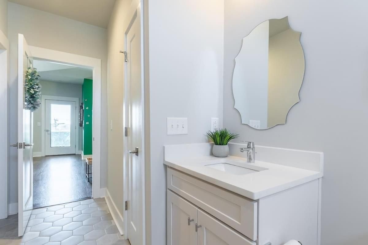 Holiday home 4br East - Walk To Bars & Restaurants *