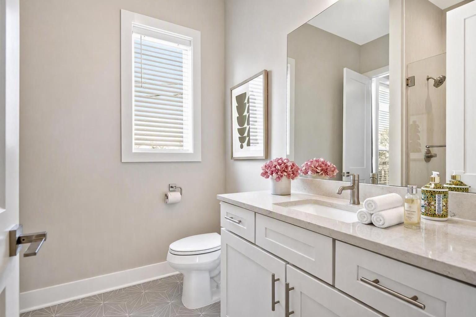 2 Rooftop Homes - Sleeps 24 - Near Geodis Park Holiday home Nashville