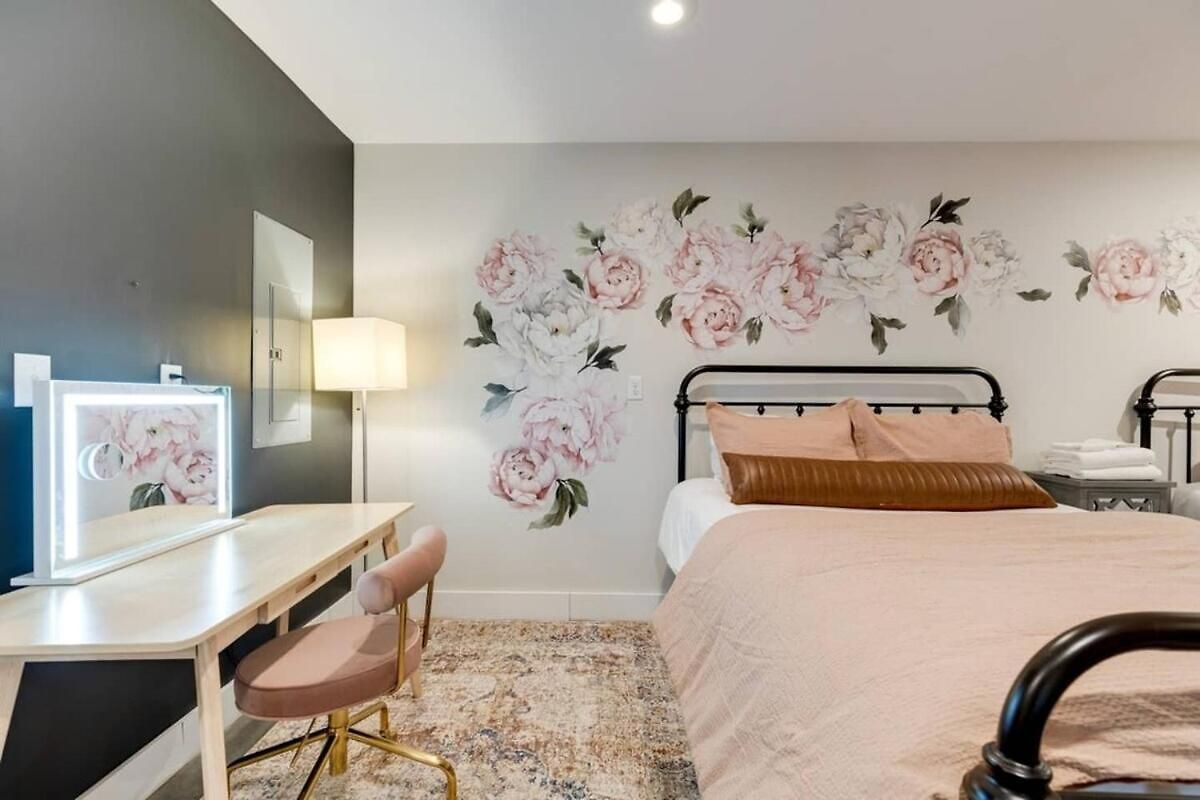 Funk House. Mins To Broadway. Parking Holiday home Nashville
