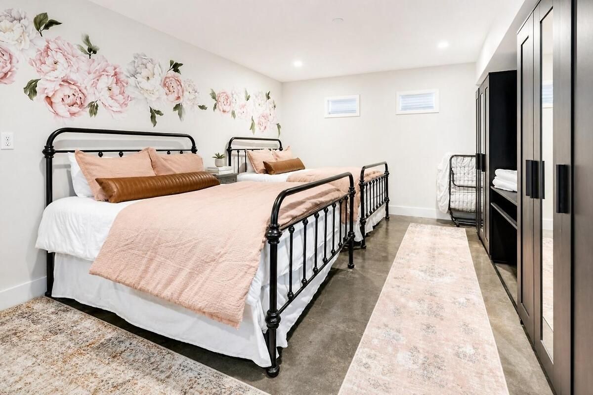Holiday home Funk House. Mins To Broadway. Parking *