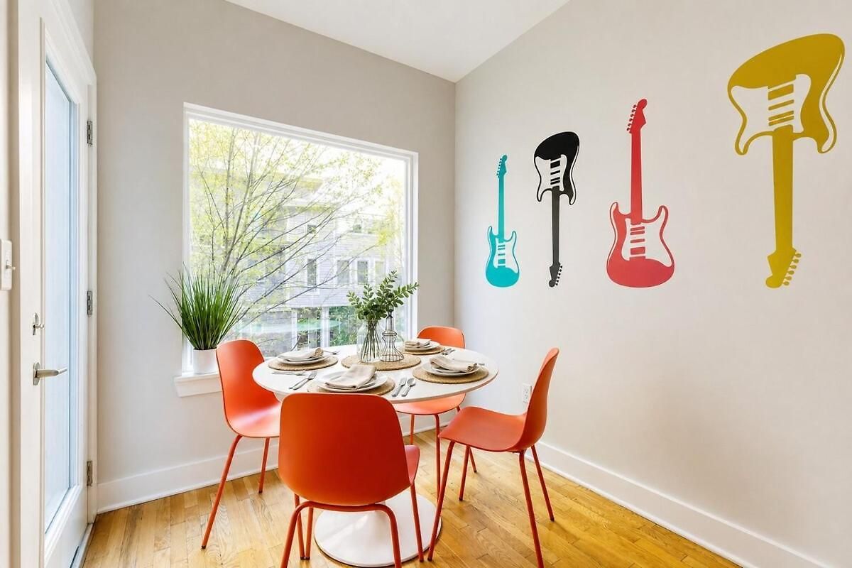 Funk House. Mins To Broadway. Parking Holiday home