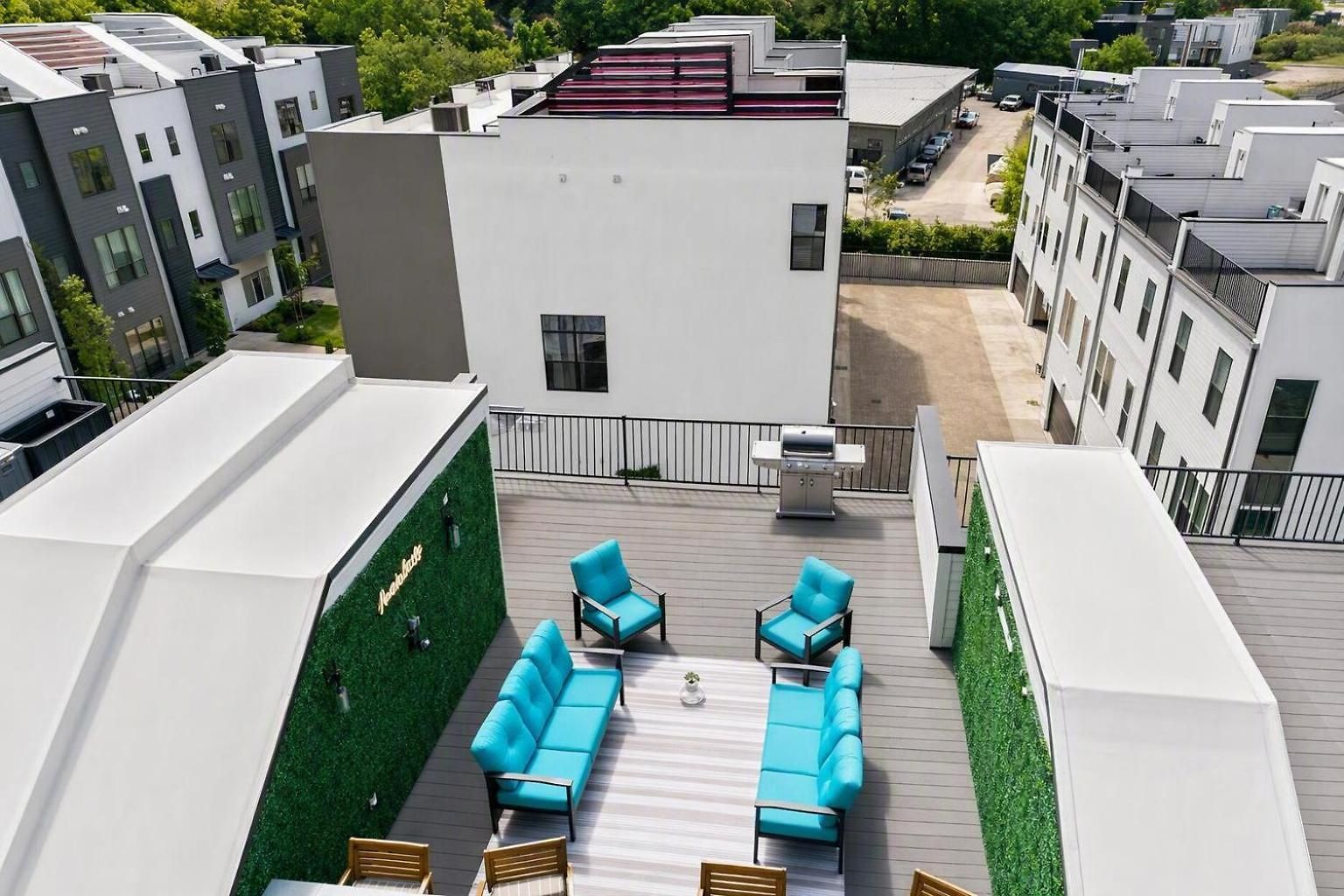 2 Rooftop Homes - Sleeps 24 - Near Geodis Park Nashville
