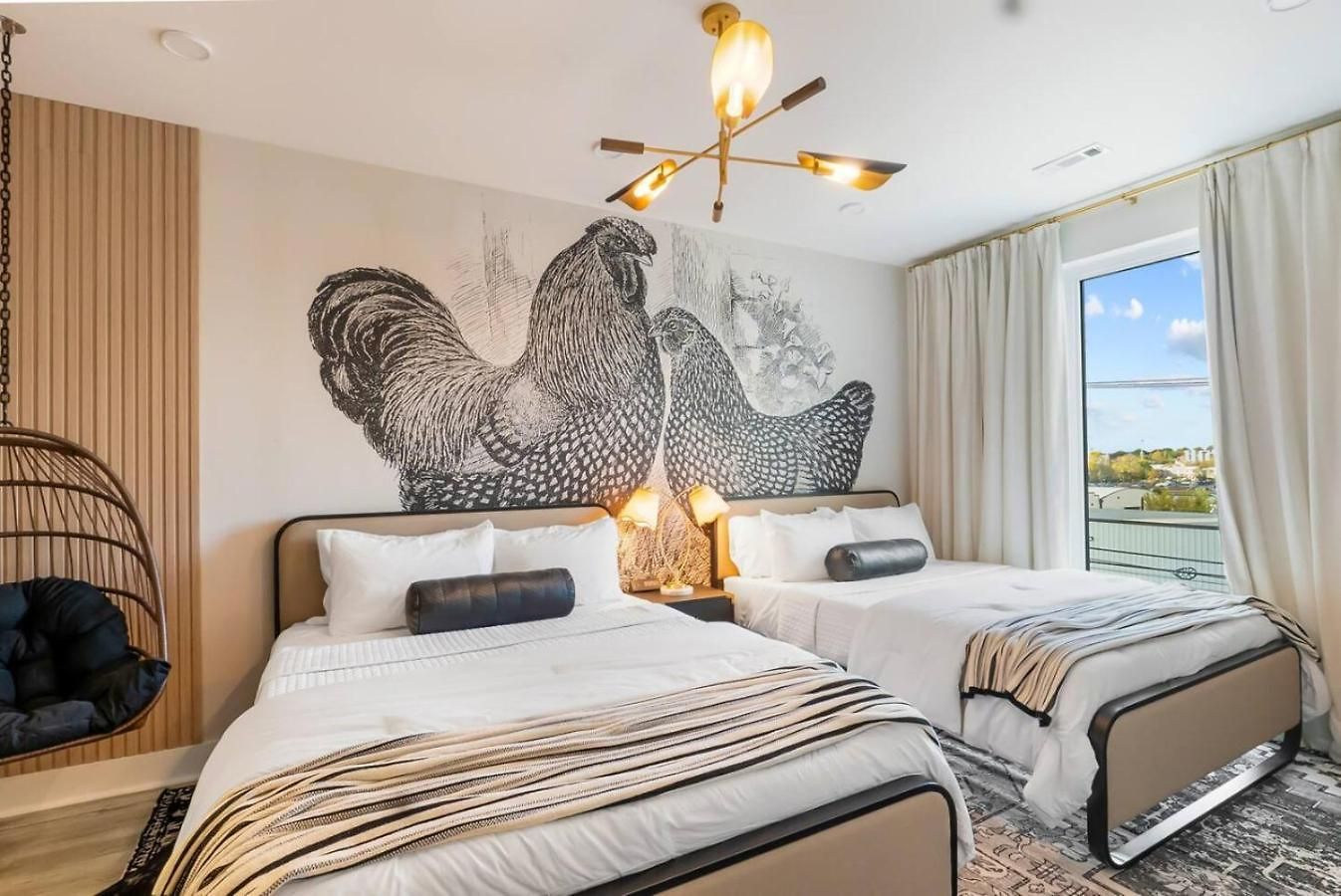 Bourbon And Beyond - Luxury Living - New, 6 Beds Nashville