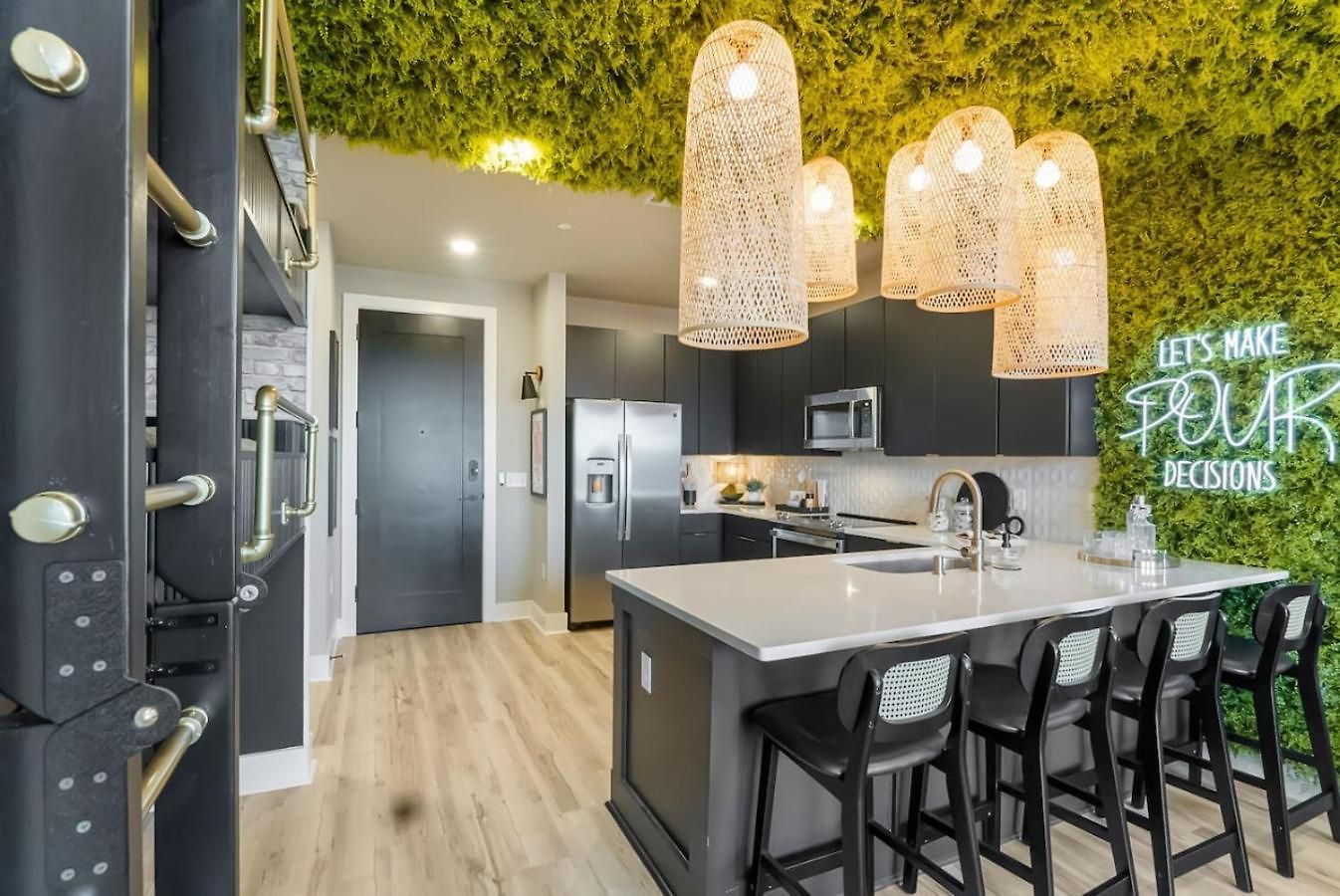 Bourbon And Beyond - Luxury Living - New, 6 Beds *