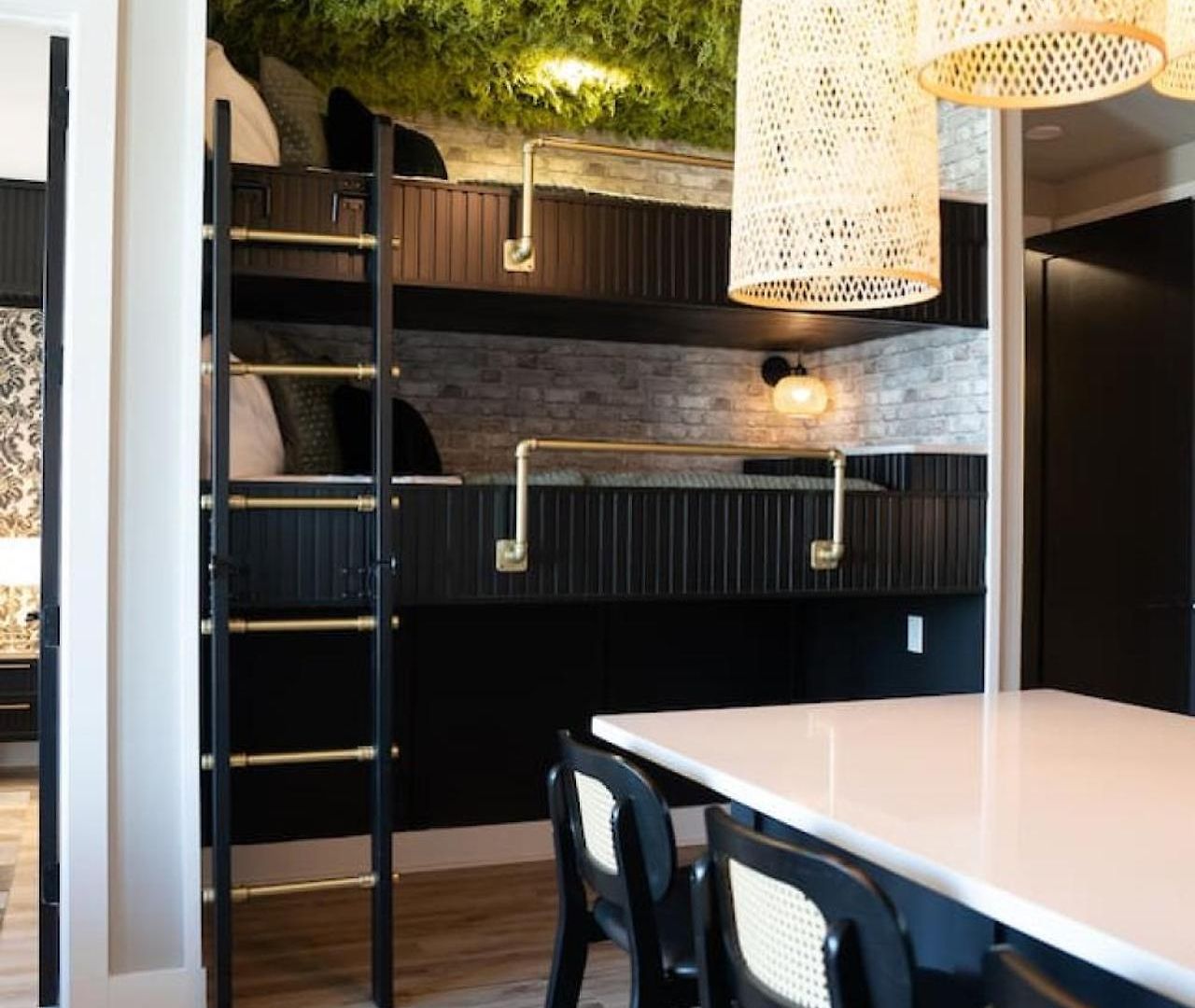 Bourbon And Beyond - Luxury Living - New, 6 Beds