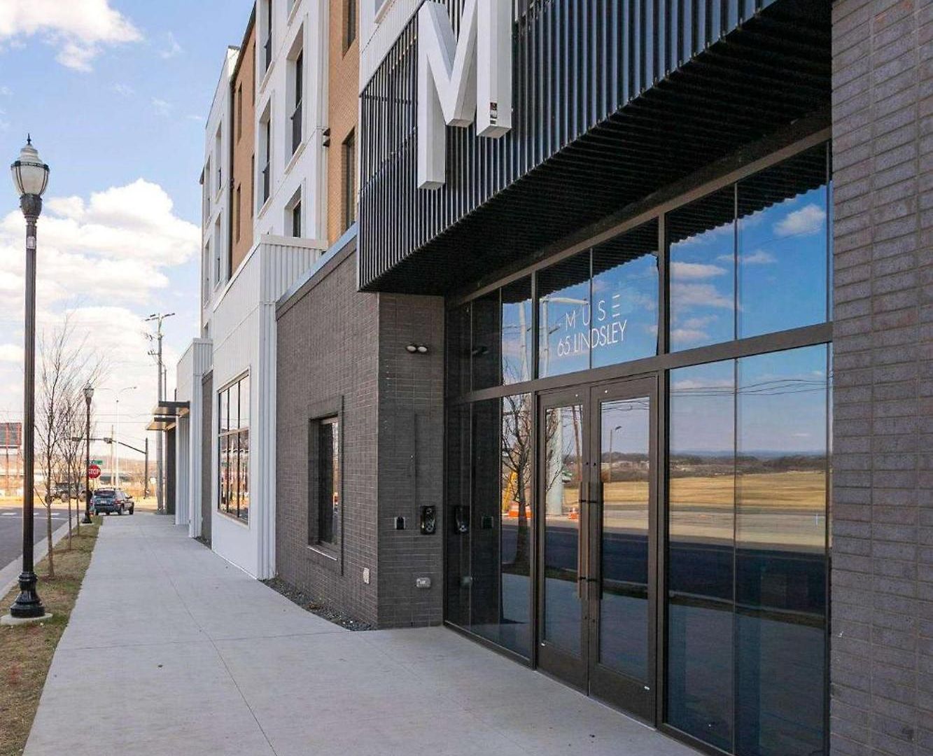 Muse-ic Luxury - Entire 5 Min To Broadway Apartment
