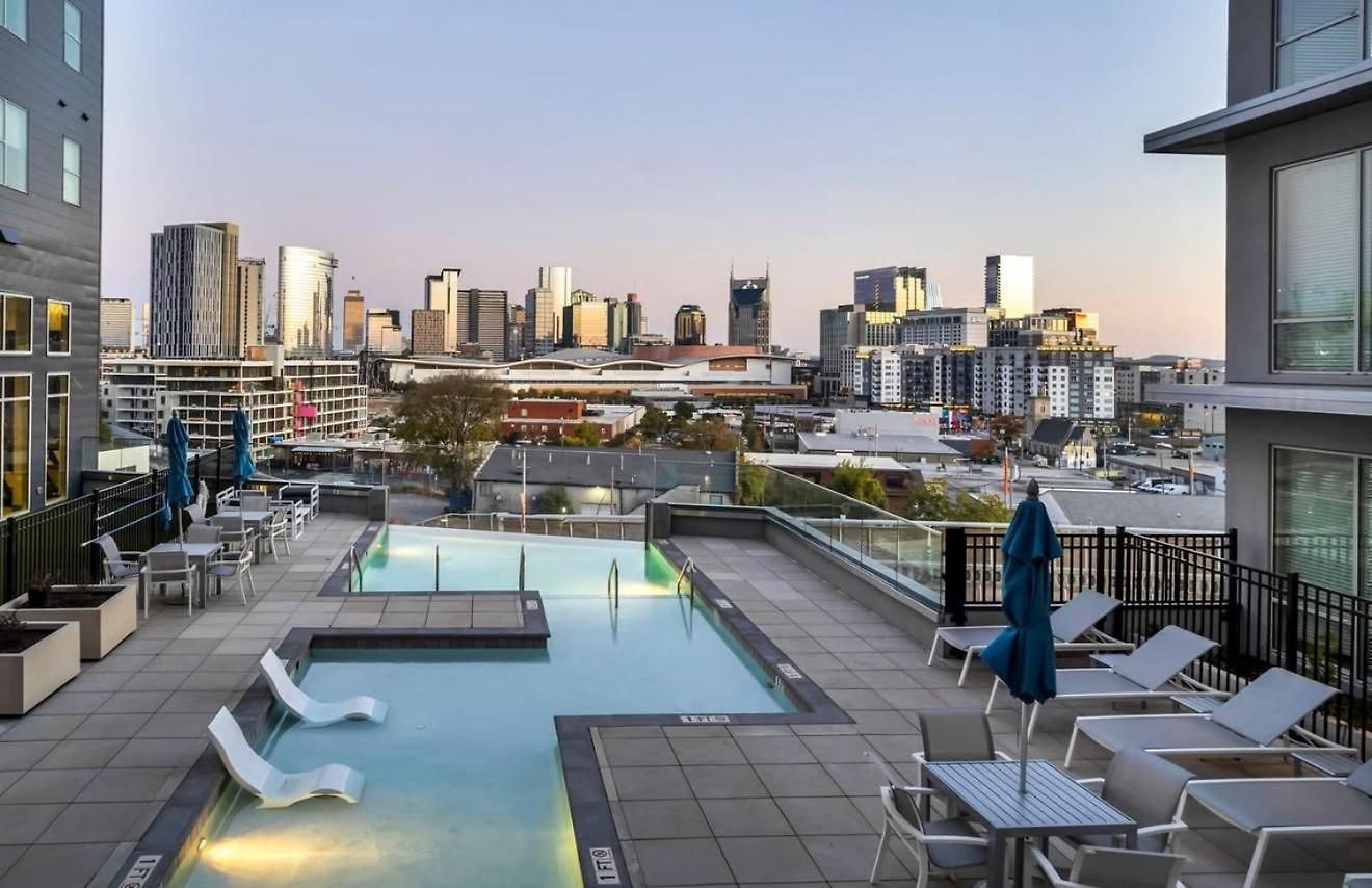 The Amazon Pool Gym Parking Games Apartment Nashville