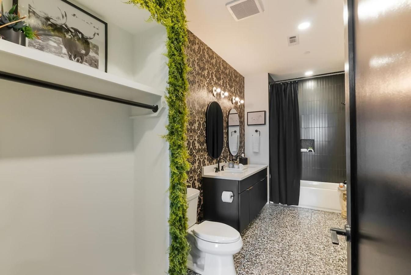 Bourbon And Beyond - Luxury Living - New, 6 Beds Apartment Nashville