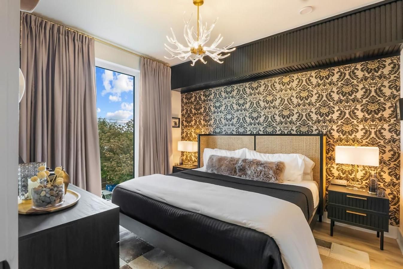 Apartment Bourbon And Beyond - Luxury Living - New, 6 Beds