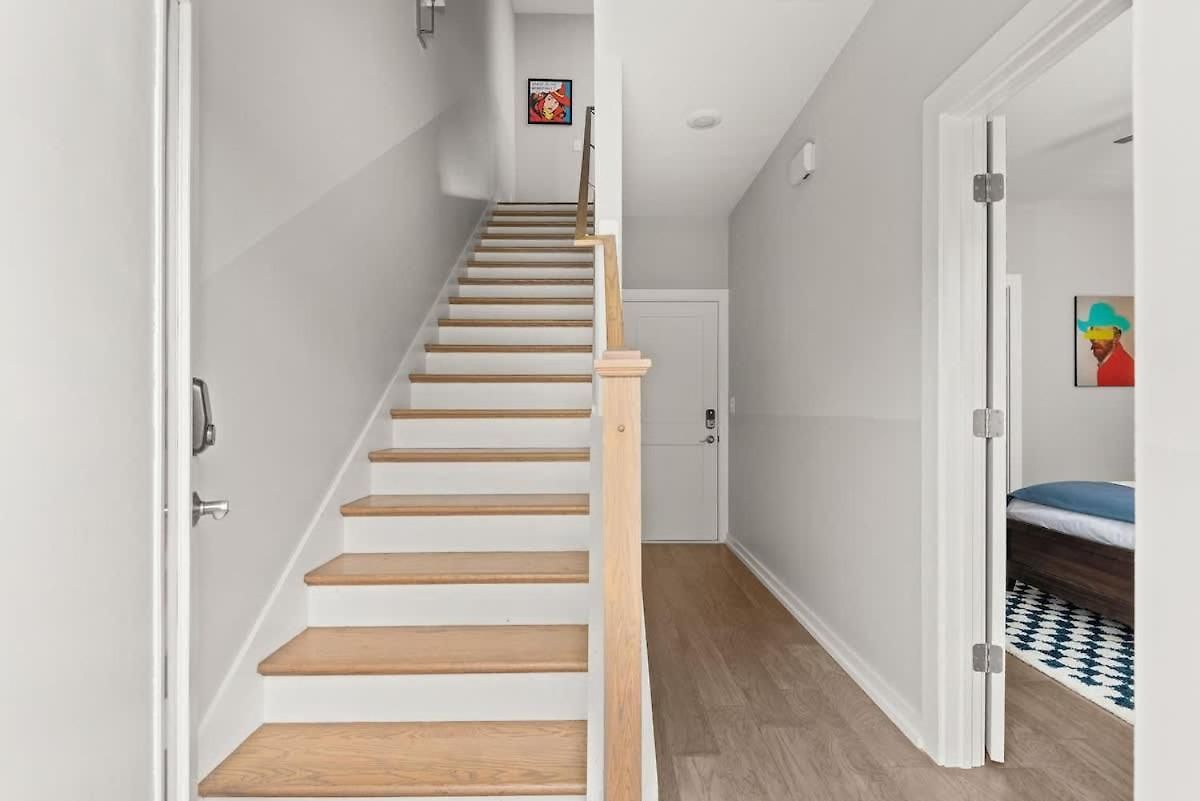 Pop Art 4br Near Downtown And Sleeps 10 *
