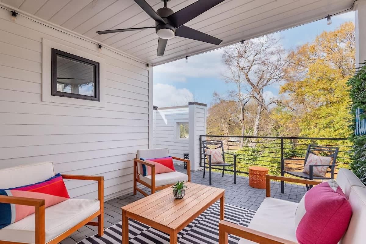 Pop Art 4br Near Downtown And Sleeps 10 Nashville