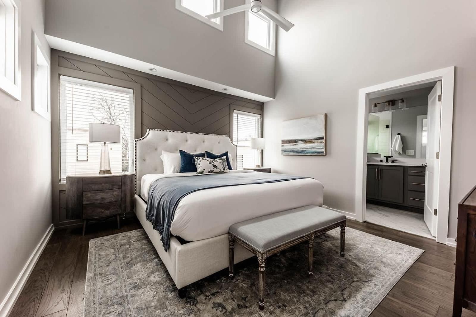 Modern East 4br Deck And Sleeps 10 * Nashville