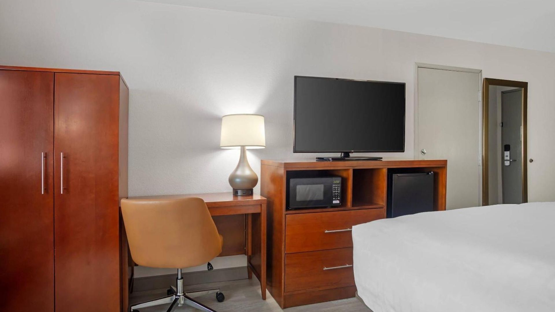 Comfort West Inn