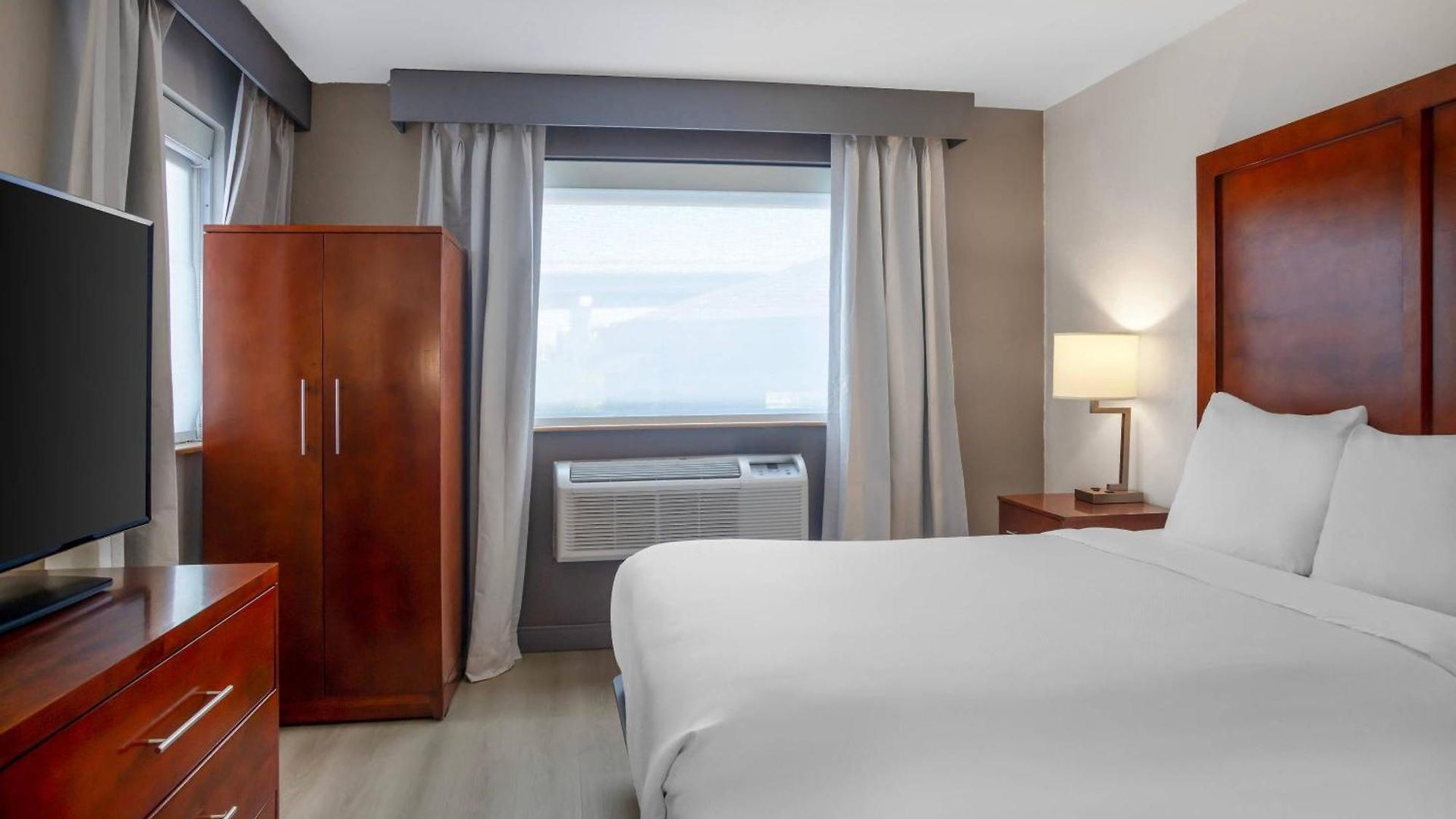 Comfort West Inn