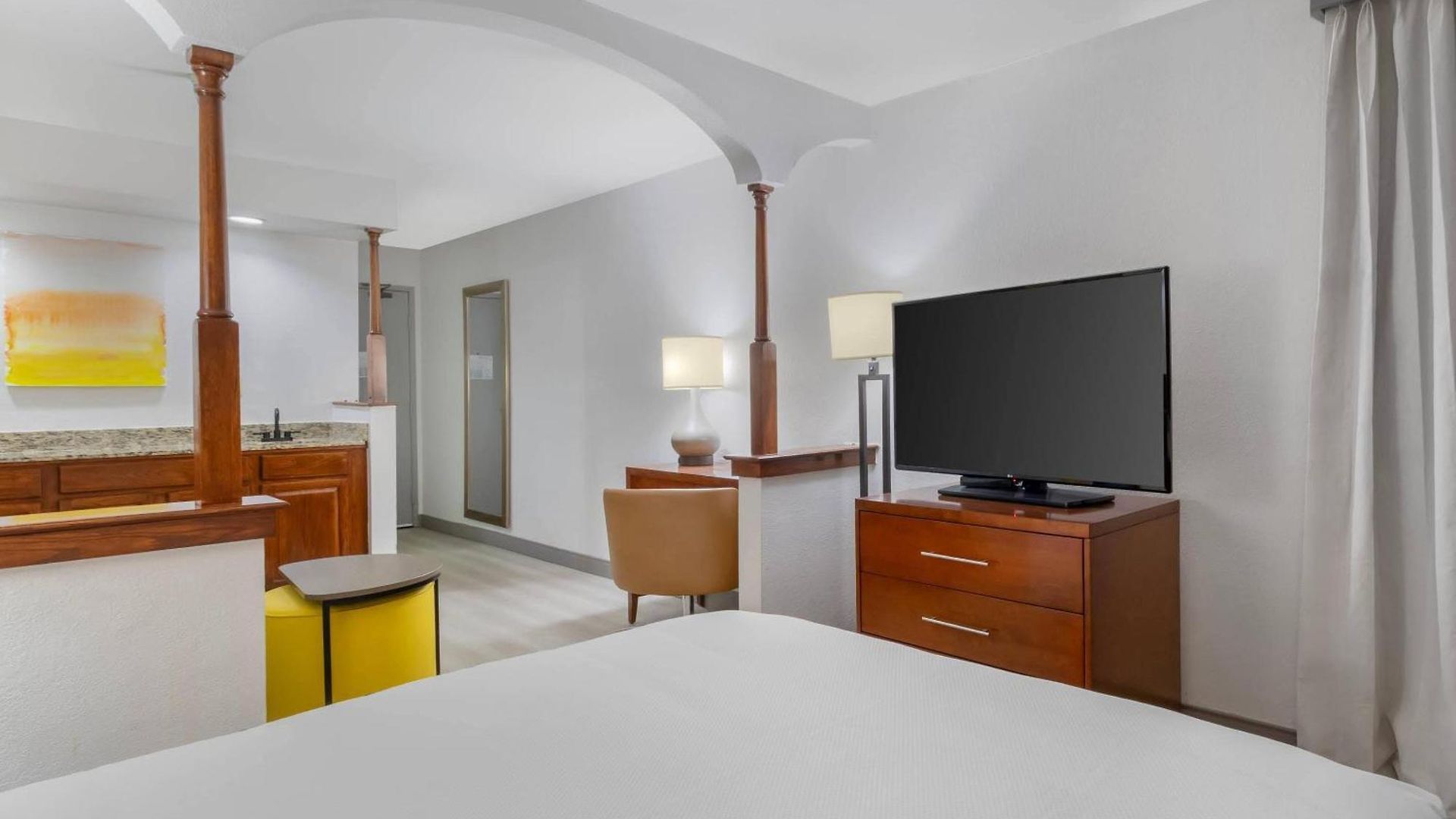 Comfort West Inn