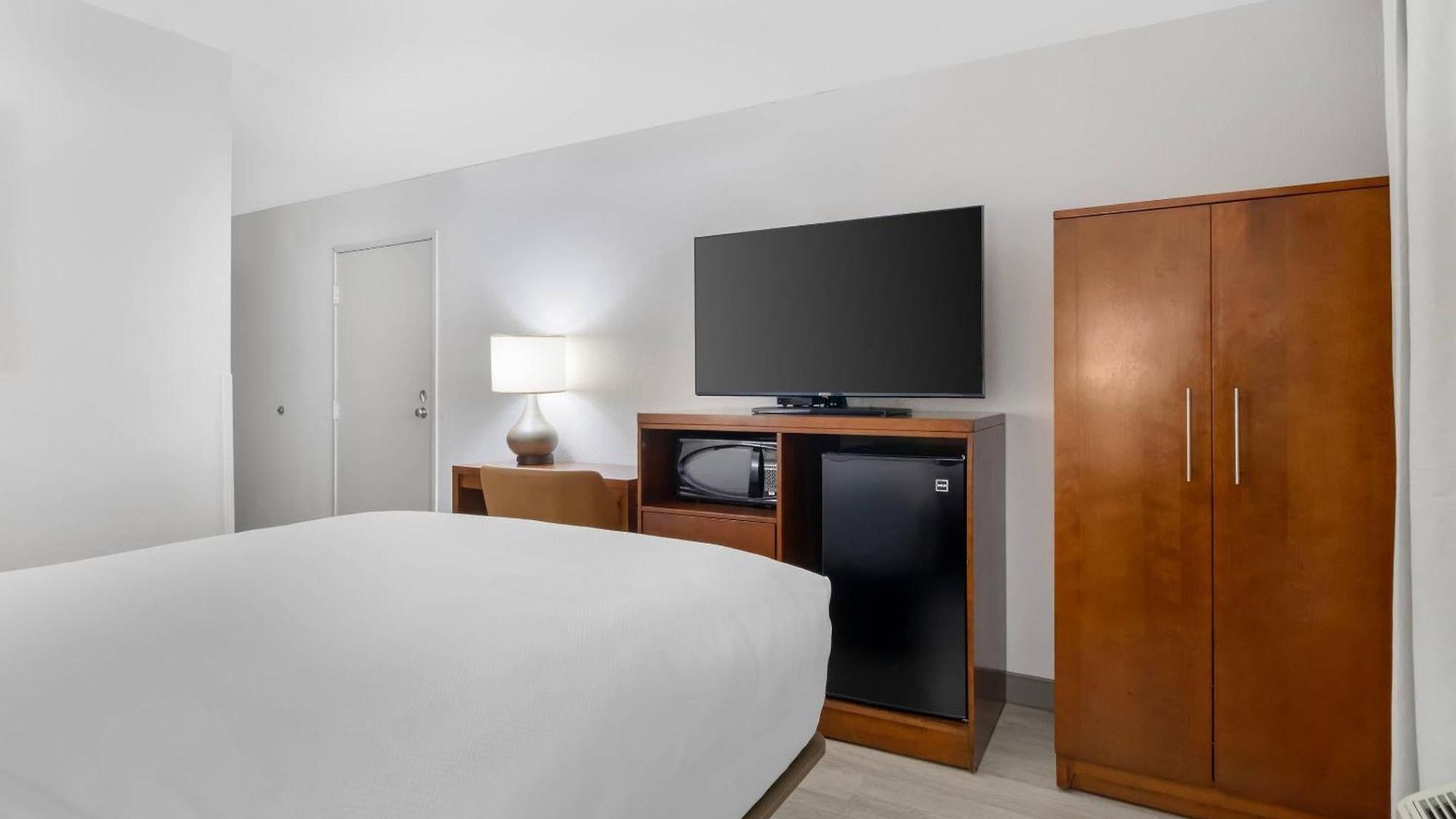 Comfort West