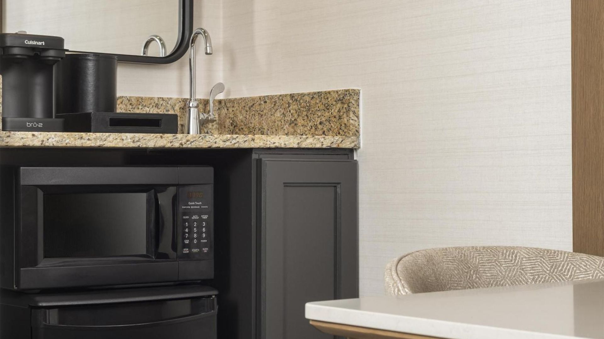 Embassy - At Vanderbilt Hotel 3*