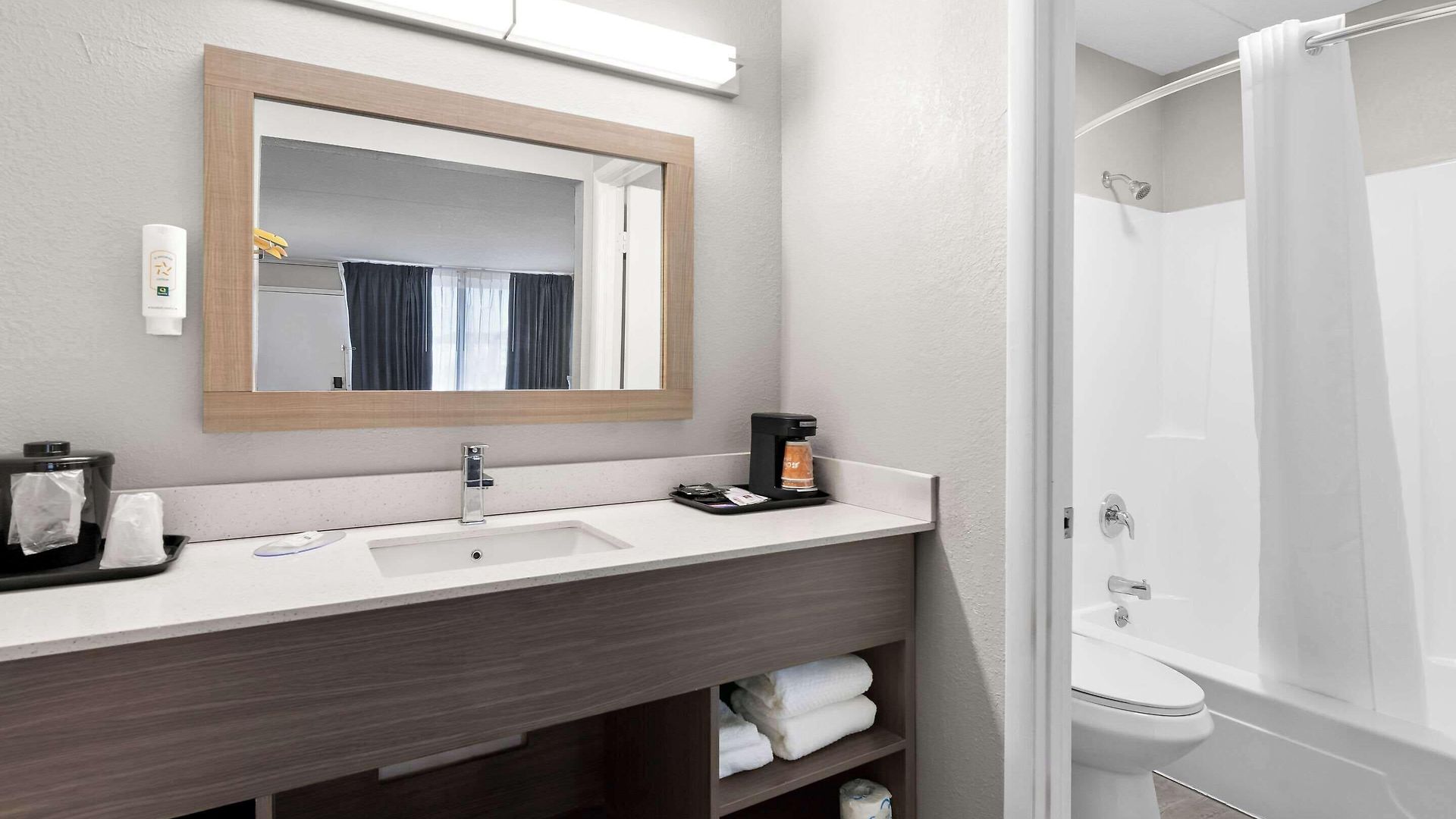 Inn Quality - Opryland Area
