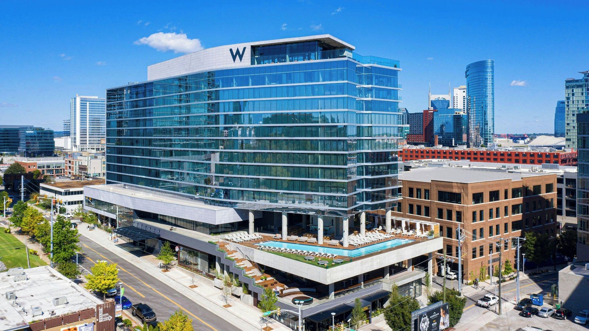Hotel W 5*