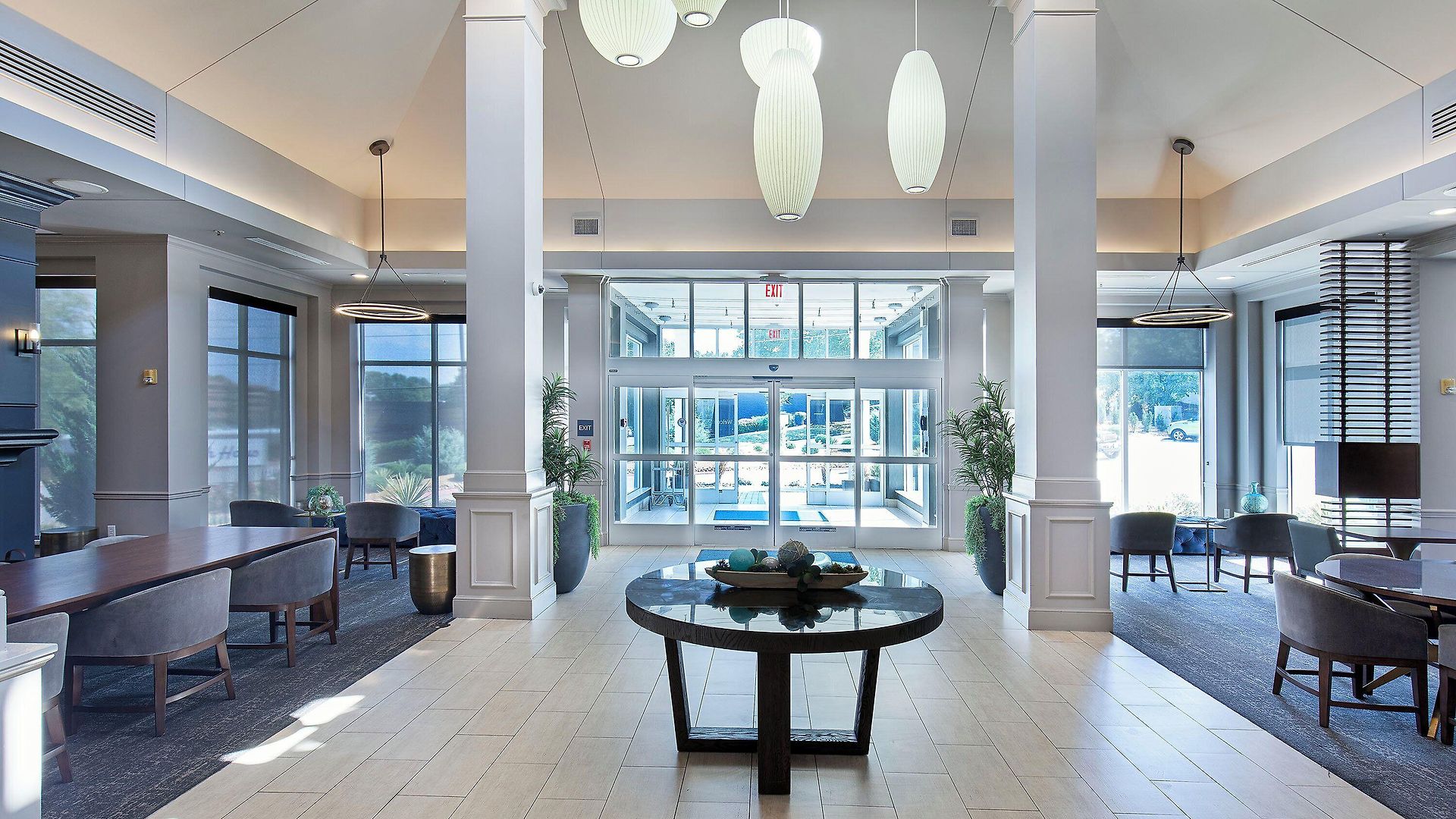 Hotel Crowne Plaza Airport By Ihg