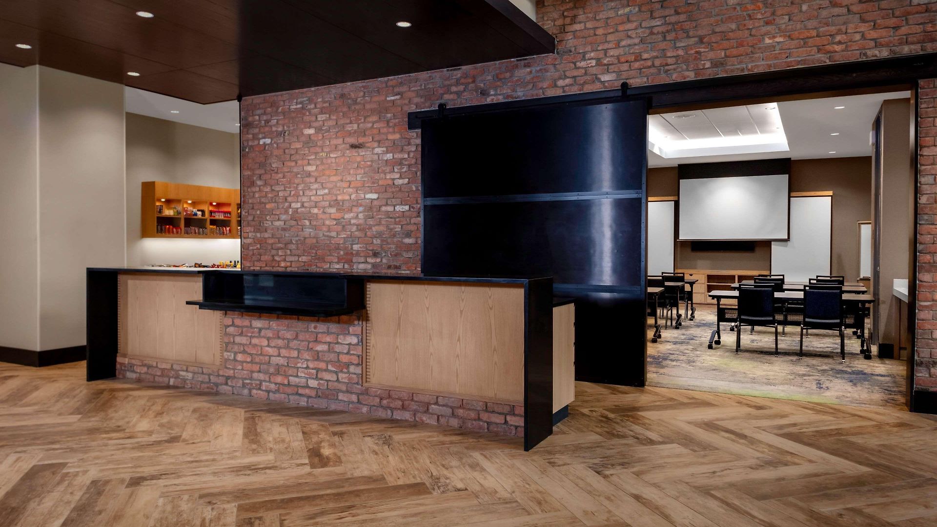 Hotel Hyatt House Downtown-convention Center 4*