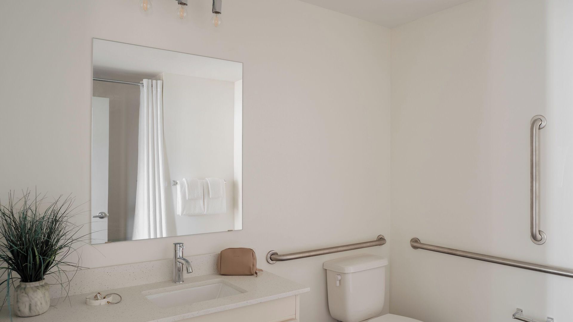 Kasa Capitol Hill Downtown 4*