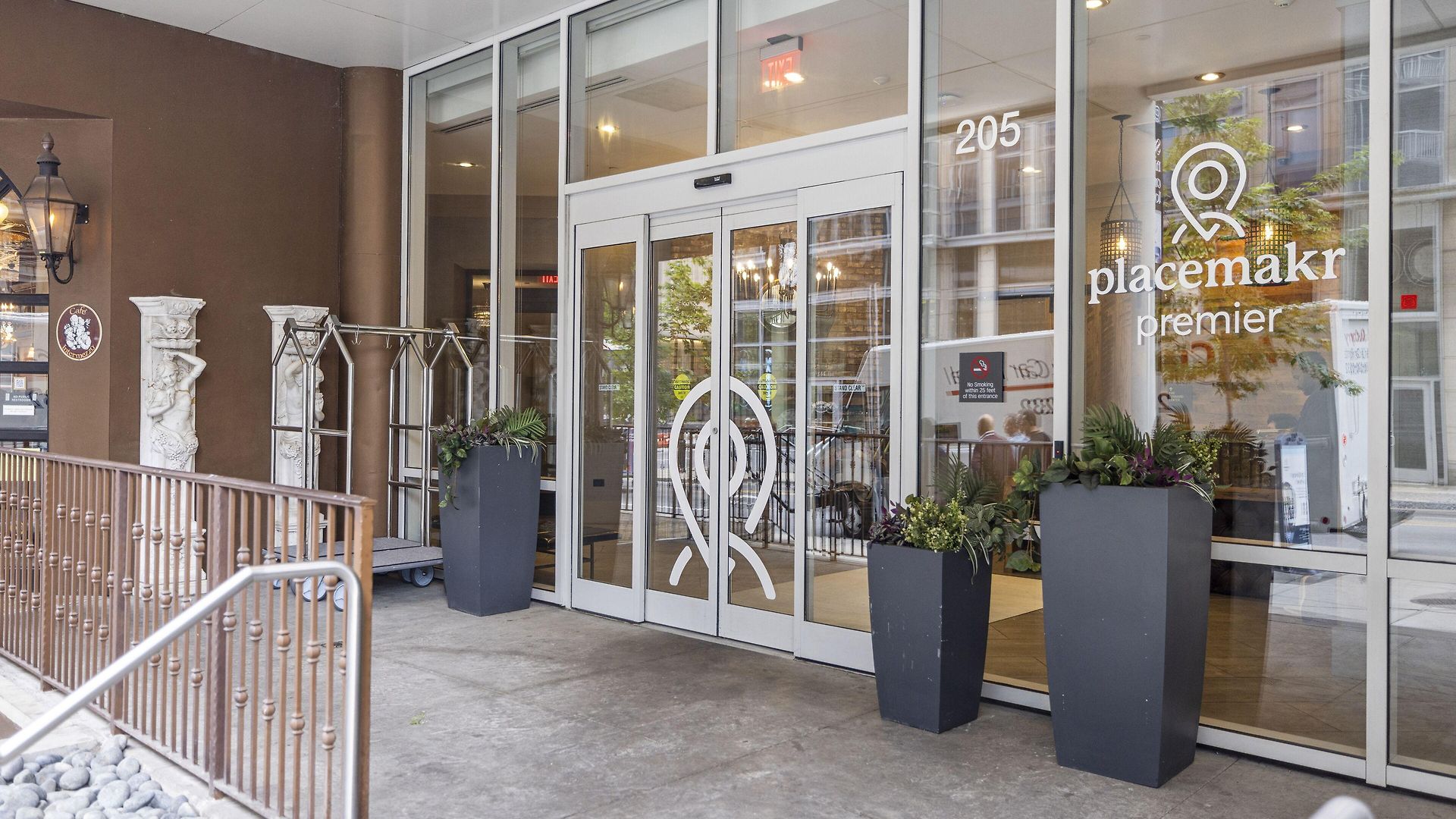 Hotel Placemakr Premier Sobro Nashville