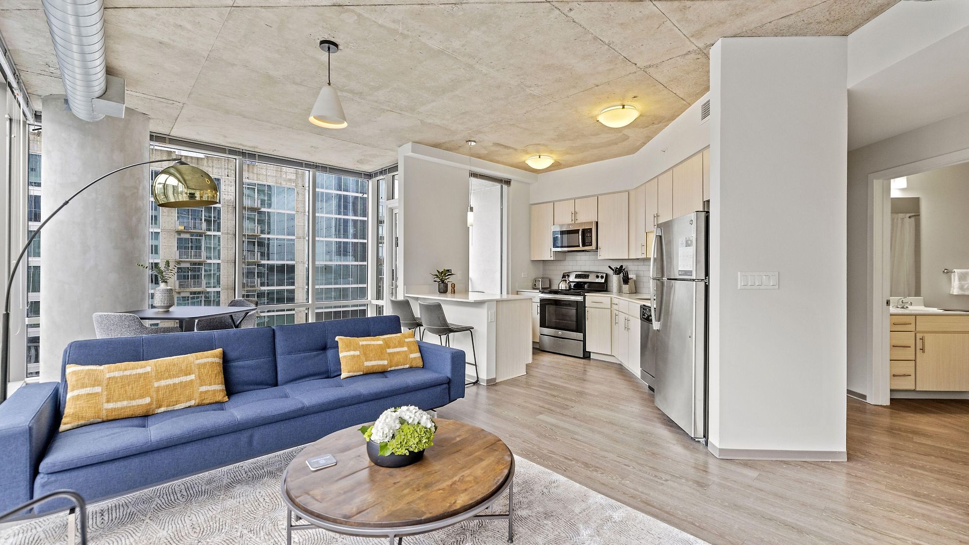 Hotel Placemakr Premier Sobro