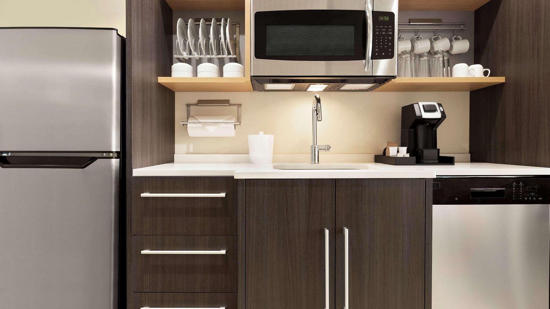 Home2 By Hilton West End Avenue 3*